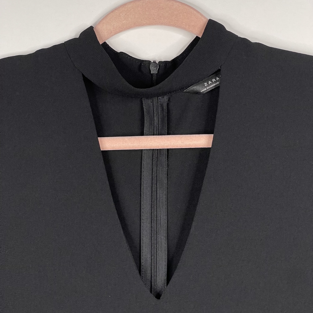 ZARA Plunge Choker Shift Dress Medium Black V-Neck Short Sleeve Back Zip #7289 - Picture 5 of 16